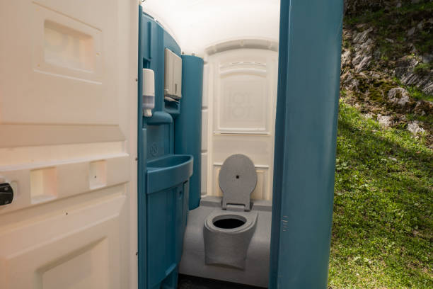 Best Portable restroom trailer rental  in Eudora, KS